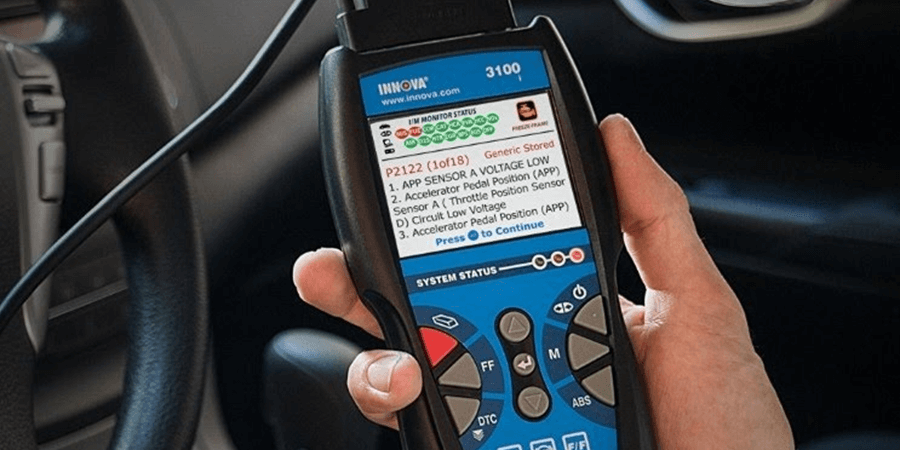 how-to-use-obd2-scanner-7-an-expert-explains